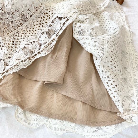 Maurice’s Lace Cream Peplum Spaghetti Strap Top - Picture 10 of 12